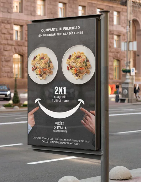El mismo anuncio de restaurante impreso en un cartel de calle